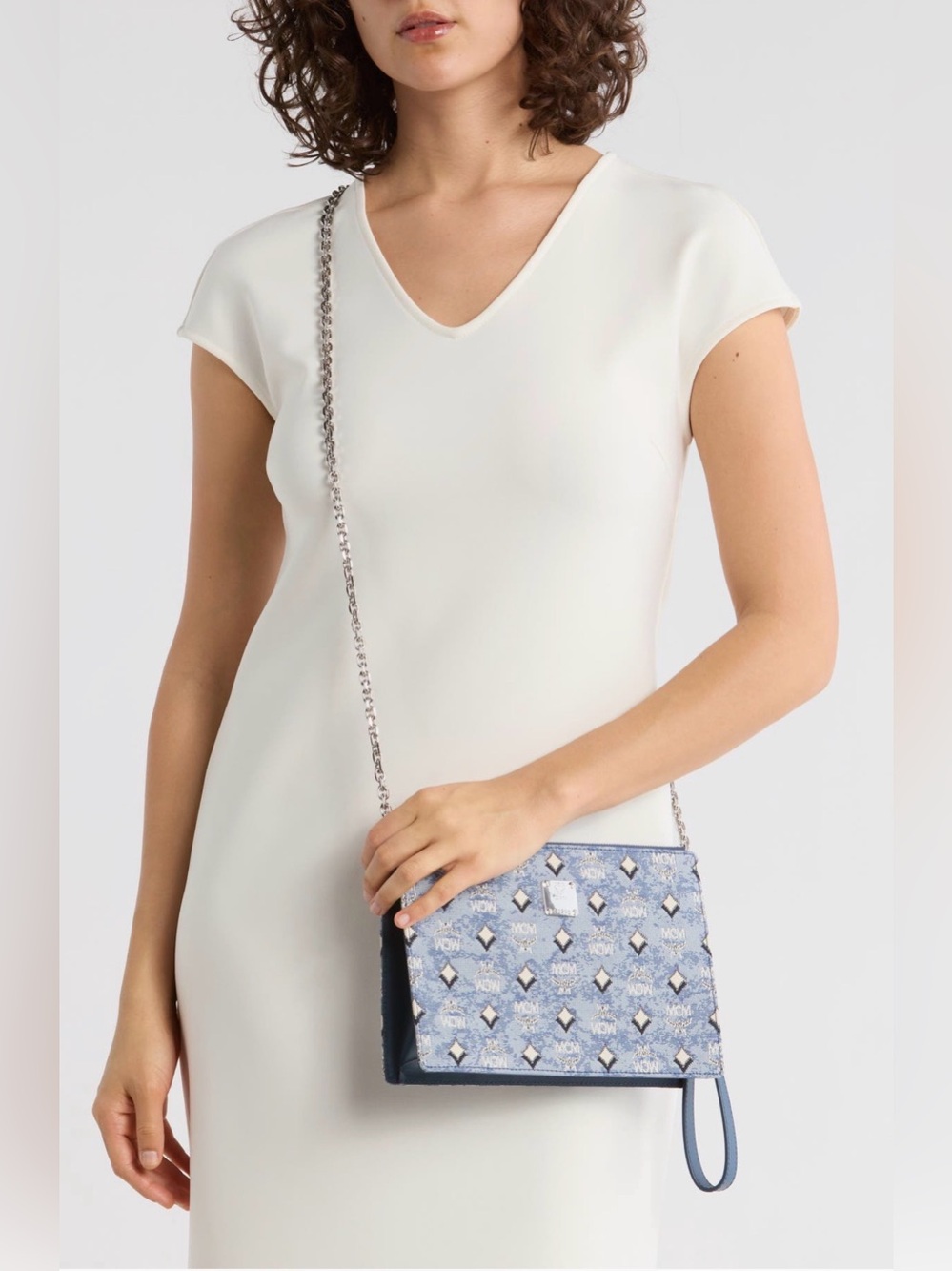 MCM Aren Wallet on a Chain